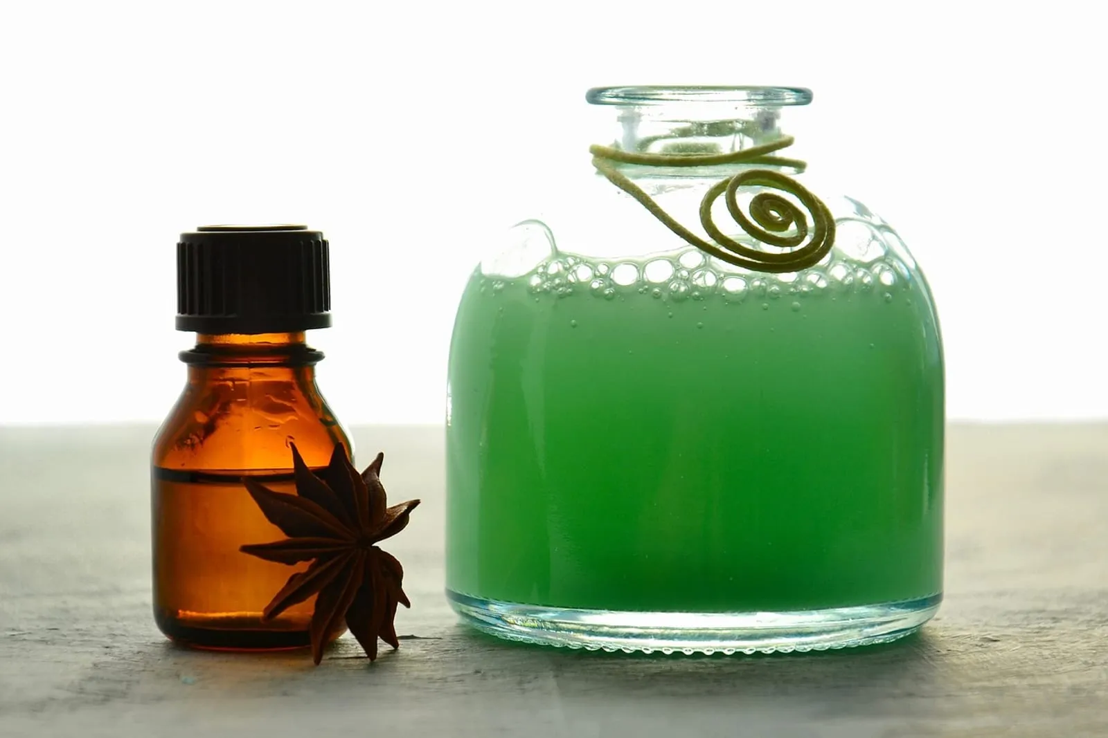 Shampoo bottle with natural ingredients on a spa tray